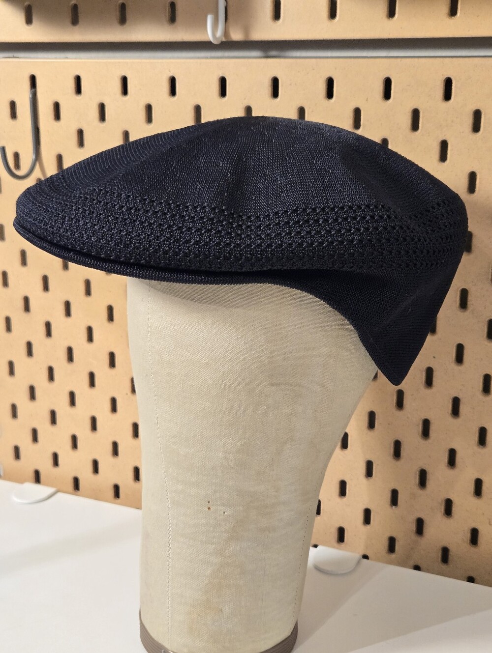 KANGOL Ventair Tropic 504 Flat Cap Hat Black XL Newsboy Y2k Aesthetic Black